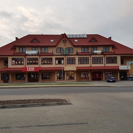 Gosciniec Ustrzycki Hotel Ustrzyki Dolne Buitenkant foto