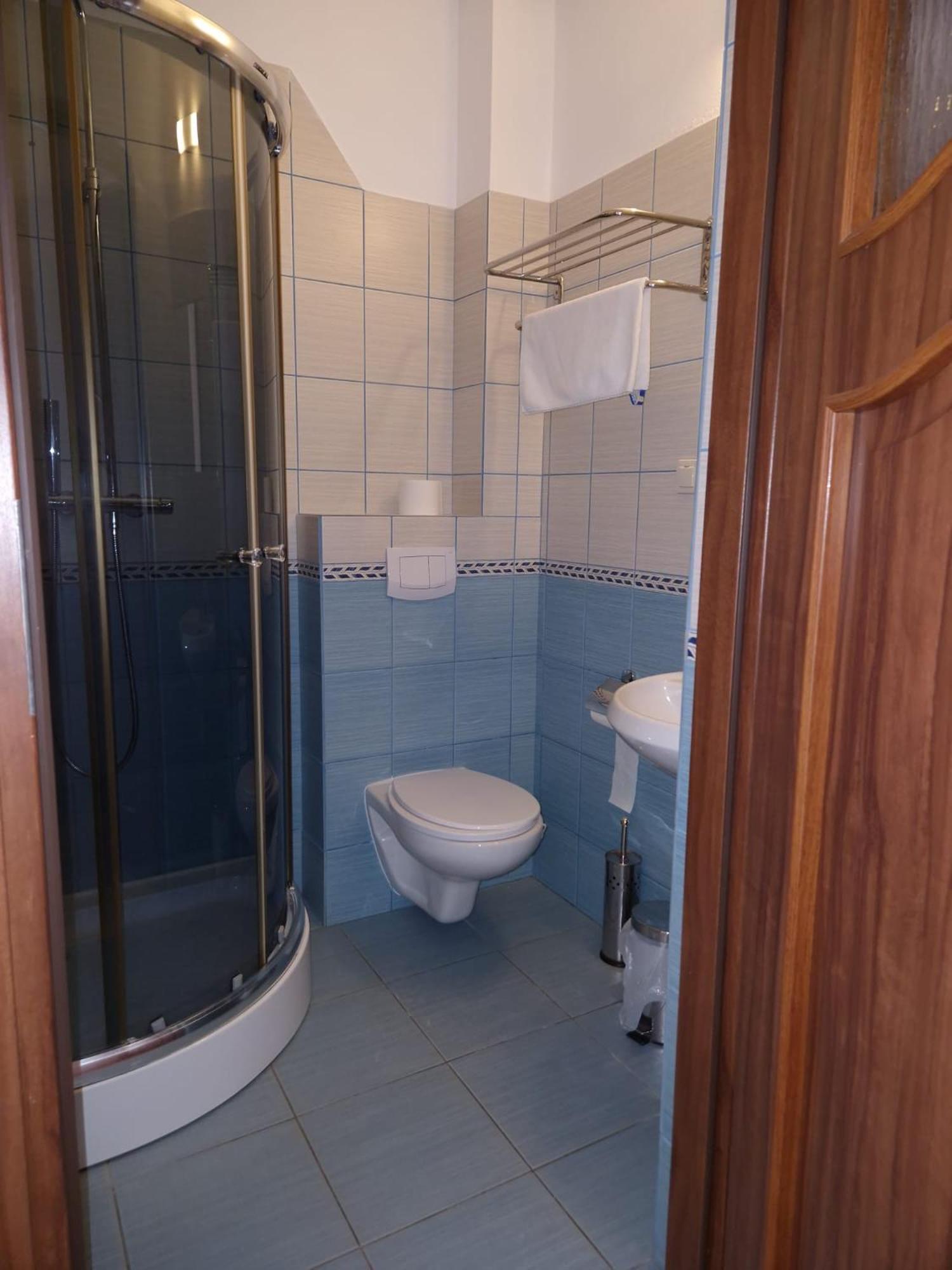 Gosciniec Ustrzycki Hotel Ustrzyki Dolne Buitenkant foto