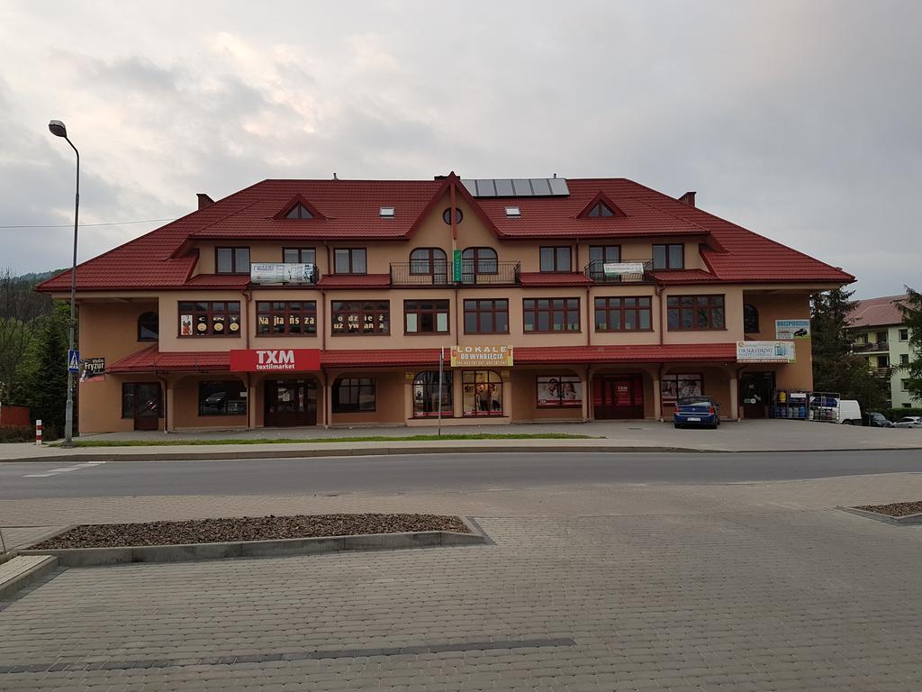 Gosciniec Ustrzycki Hotel Ustrzyki Dolne Buitenkant foto